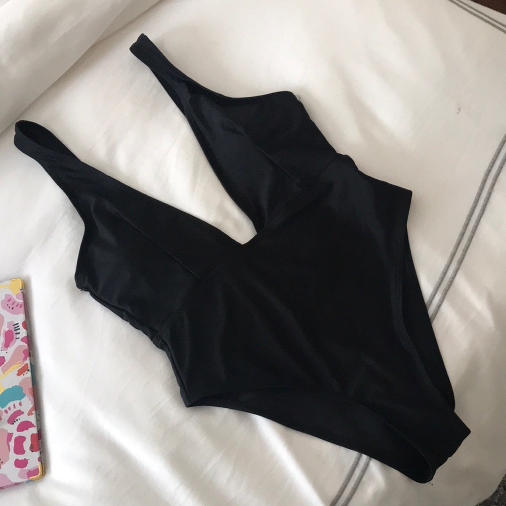 Zaful Low Cut One Piece